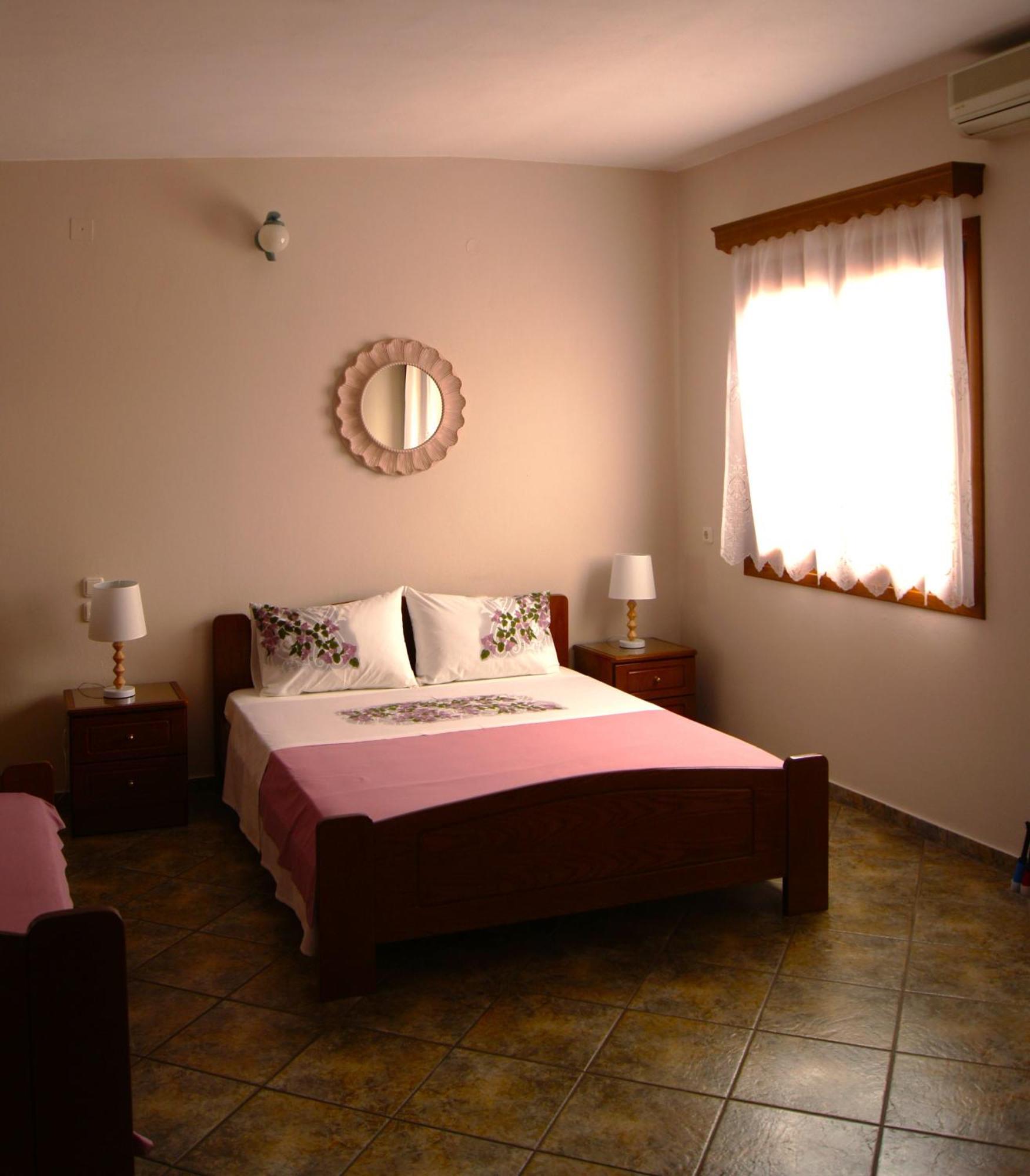 Apartamento Belle Rose Patitírion Exterior foto